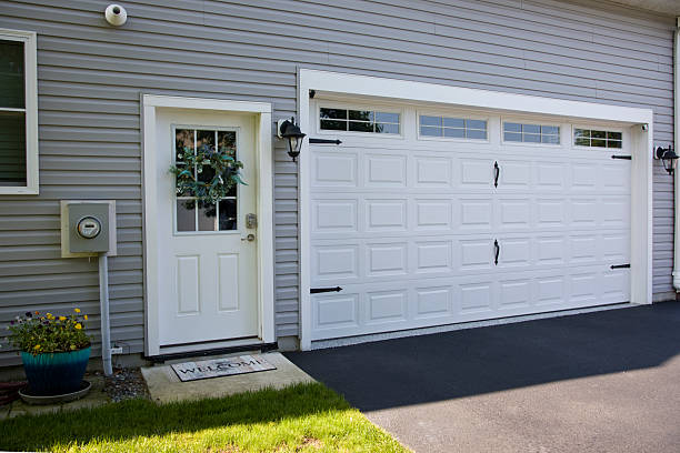 24/7 Emergency Garage Door Roller Replacement experts in Columbia City, OR